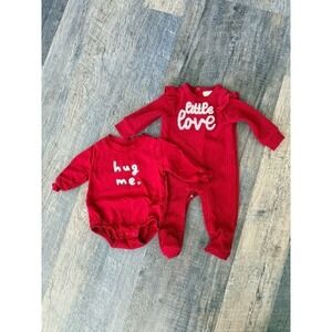 Carters Little Chickadees Baby Girls Red Hug Me Little Love Bodysuit Sleeper Set